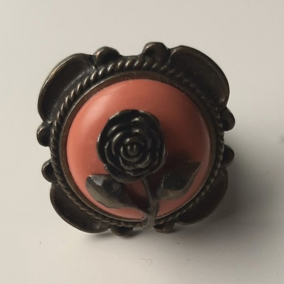 Beyond Rings Jewelry Coral Pink Stone Metal Rose Ring (Adjustable Up to Size 11) - Picture 2 of 4